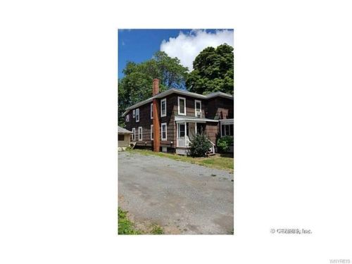 122 South Ave, Medina, NY 14103-1524