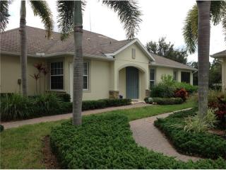 9367 Carnaby Dr, Venice, FL 34293-8828