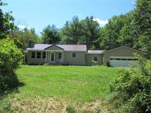 1635 Ellis Hollow Rd, Ithaca NY  14850-9688 exterior