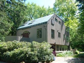 1014 Greacen Point Rd, Mamaroneck, NY 10543-4609