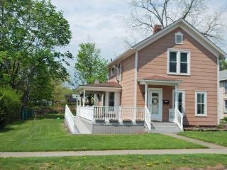 11 Robie St, Bath NY  14810-1129 exterior