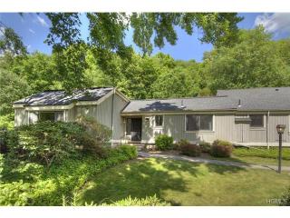 16 Heritage Hls, Somers Town, NY 10589-1225