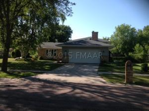 3562 Longfellow Rd, Fargo, ND 58102-1227