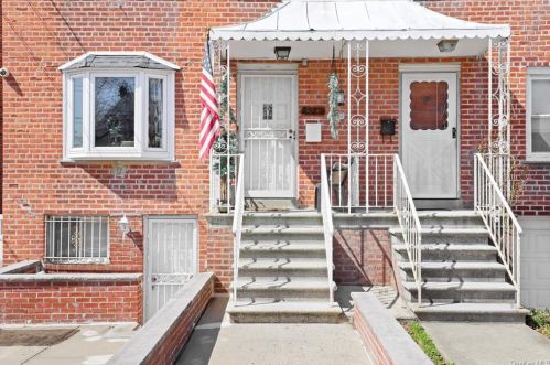 2529 Morgan Ave, Bronx, NY 10469-5601