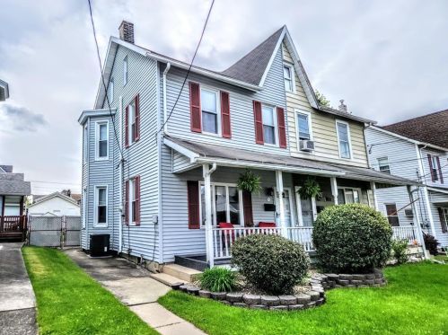 36 2nd St, Ironton, PA 18037-1232