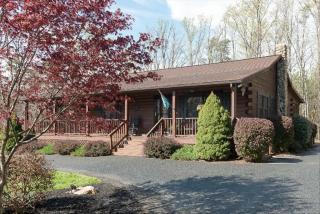 1262 John Tucker Rd, Aroda, VA 22709-1052