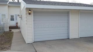 3111 22nd St, Fargo, ND 58103-5832