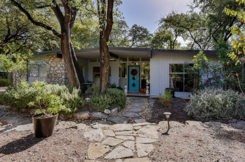 433 Brady Ln, Austin TX  78746-5501 exterior