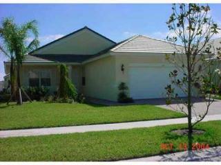 131 Berkeley Ave, Fort Pierce FL  34986-3593 exterior