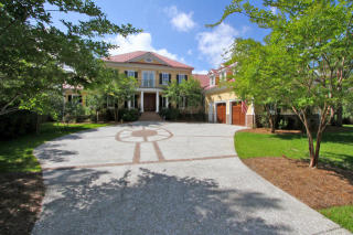 725 Bounty Square Dr, Charleston, SC 29492-8071