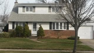 3621 Southview Ave, North Wantagh, NY 11793-2725