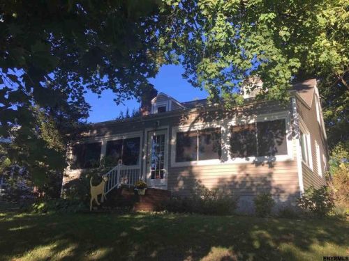 25 Dunsbach Ferry Rd, Dunsbach Ferry, NY 12047-5015