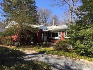 181 Cuba Hill Rd, Hunt, NY 11743-4803