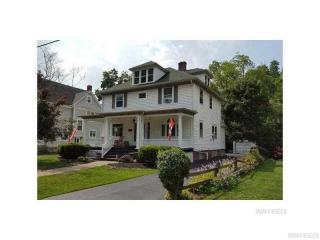 412 Erie St, Medina, NY 14103-1008