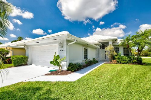 450 Fairway Lndg, Fort Pierce, FL 34986-2170