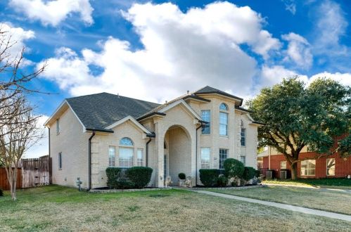 1258 Wendy Ct, Kennedale, TX