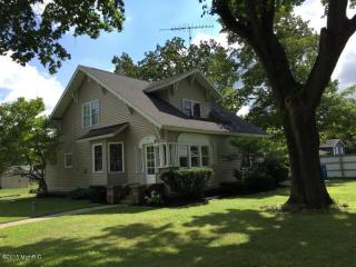 411 Maple St, Homer, MI 49245-8417