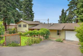 8112 155th St, Bothell, WA 98028-4747