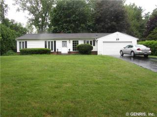 29 French Rd, Rochester, NY 14618-3825