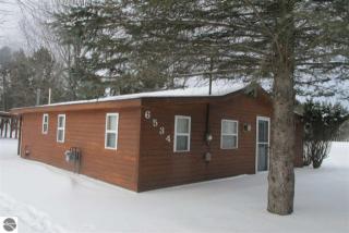 6534 Bear Lake Dr, Lake, MI 48632-9165