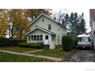 218 Oak Orchard St, Medina, NY 14103-1629