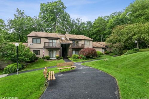 68 Independence Ct, Yorktown Hgts, NY 10598-1636