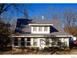 471 New Hurley Rd, Wallkill, NY 12589-4140