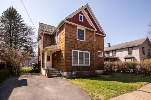 373 4th St, Elmira, NY 14901-2465