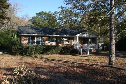 305 Day Dr, Swansea, SC 29160-9752