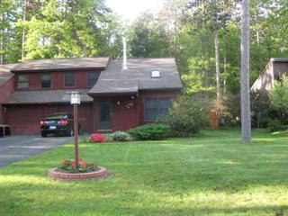 15 Arrow Wood Pl, Ballston Spa, NY 12020-4353