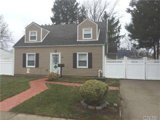 63 Sugar Maple Rd, Plainedge NY  11756-2238 exterior