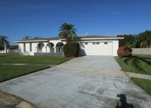 634 Bolin Ct, Fort Pierce, FL 34983-2035