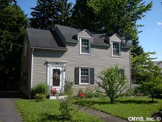 528 Elm St, Syracuse, NY 13203-3044