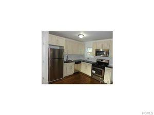 3952 De Reimer Ave, Bronx, NY 10466-2418