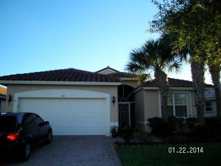 343 Shoreview Dr, Fort Pierce FL  34986-2903 exterior