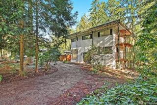 20317 45th Dr, Bothell, WA 98012-7326