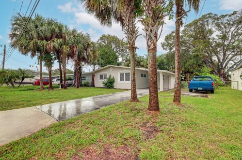 602 Azalea Ave, Fort Pierce, FL 34982-6253