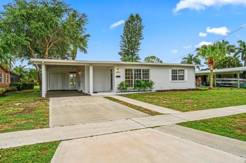 3097 Morningside Blvd, Fort Pierce, FL 34952-5905