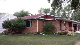 2710 10th St, Fargo, ND 58102-1328