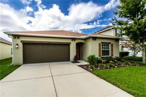 2821 Maple Brook Loop, Lutz, FL 33558-5052