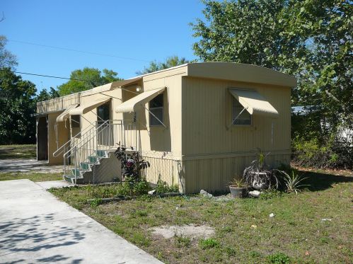 1115 Joy Ln, Fort Pierce, FL 34945-2403