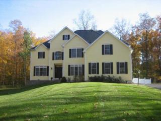 27 Whispering Pines Dr, Ithaca, NY 14850-9021