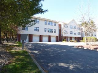 164 Deer Ct Dr, Middletown, NY 10940-6869