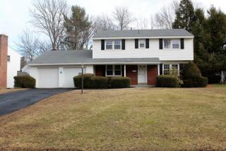 79 Dumbarton Dr, Bethlehem, NY 12054-4418