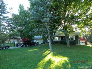 3498 Bowen Rd, Cheektowaga, NY 14086-9649