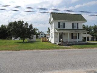 7424 Main St, Willards, MD 21874-1101