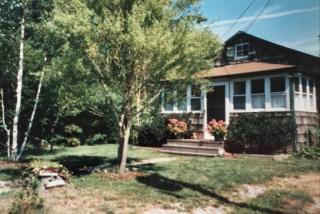 115 Adams Dr, Hither Plains, NY 11954-5601