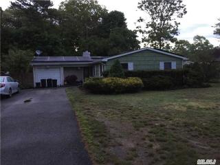 55 Corbin Ave, Smith Point, NY 11967-2422