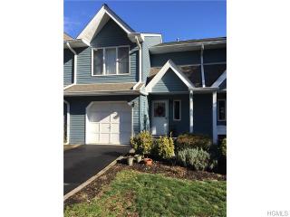 14 Village Gate Way, Grandview, NY 10960-1439