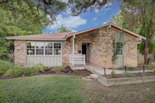 3211 Cherrywood Rd, Austin, TX 78722-1626